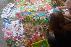 Priprava-vyzdoby-pro-predani-78.3.2015-scaled