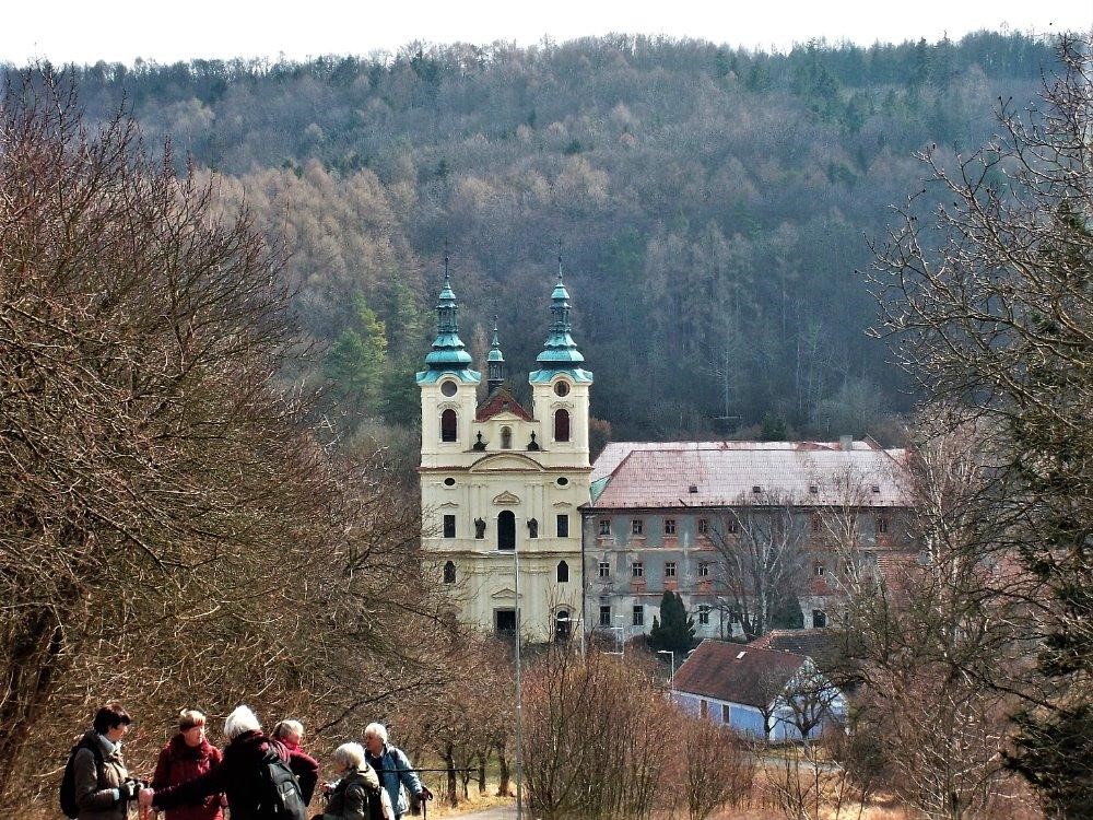 Vycházka do kláštera v Dolním Ročově 16.3.2022